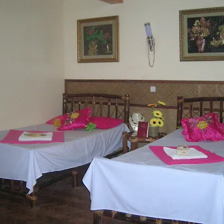 La Isla Bonita Resort